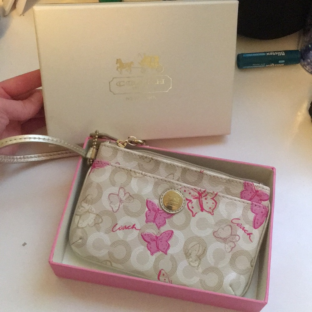 Coach wristlet butterfly pattern*LIMITED EDITION